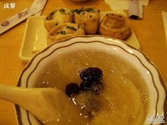 浙江游058-咬不得高祖生煎·简餐(高银街店)