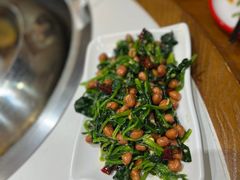 -玺炖·中国铁锅炖(虹桥天街店)