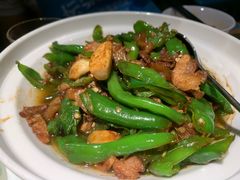 辣椒炒肉-坛宗剁椒鱼头(河西王府井店)