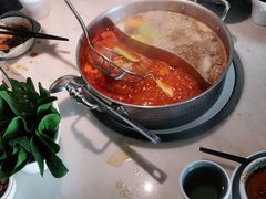-左庭右院鲜牛肉火锅(浦江欢乐颂店)