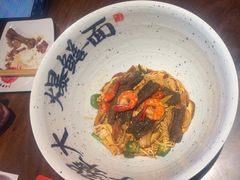 -李犟大爆鳝面·手工蟹黄包(湖滨西湖店)