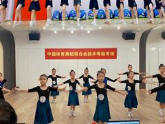 -小荧星艺校(浦东中环分校)