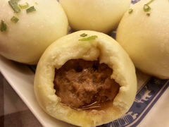 生煎内馅-老上海城隍庙小吃(苏州街店)