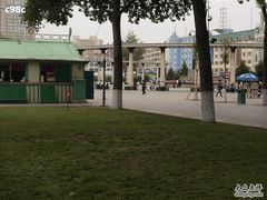 -人民防洪胜利纪念塔