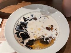 -RUXU入续糖水铺与包(卓悦中心店)