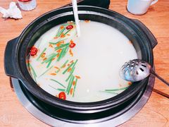 -串门邻居串串火锅(云南南路店)