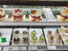 -花花卷卷·鲜食蛋糕(静安久光百货店)