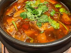 -古都历食南京菜·烤鸭·鸭血粉丝·汤包(南京博物院店)