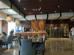 大堂-云海轩·海鲜自助-河北云瑧世纪大饭店1F