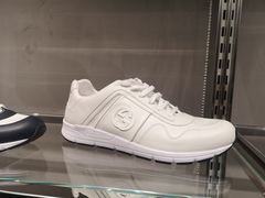 -伦敦比斯特购物村