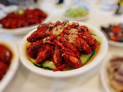 金汤蒜泥龙虾-香满锅老北京羊蝎子火锅·家常菜(新街口店)