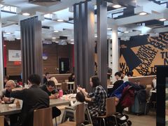 大堂-麦当劳(广州南站店)
