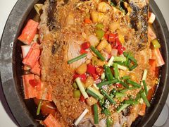-鸣记脆皮烤鱼·海鲜烤鱼(三八广场店)