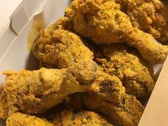 -BHC炸鸡(明洞总店)