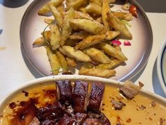 -八府香鸭·啫啫煲(华山路店)