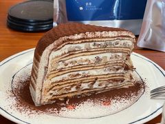 -Be Lived Cafe比例咖啡(摩天轮店)