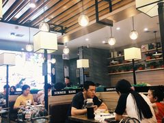 大堂-黄记煌三汁焖锅(名泉广场店)