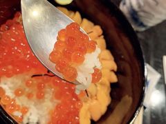 海胆鱼籽盖饭-鱼真(うおまさ)