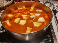 -尚尚仙·酸汤猪手·猪肚鸡火锅(华联万柳购物中心店)