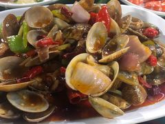 -四川小胡子海鲜(丁村万人海鲜广场店)