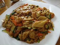 溜咯吱-溢心园香河肉饼总店