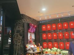 -吃饭皇帝大土家民族菜(正大广场店)