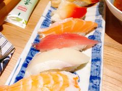 综合手握拼盘-初居食屋日式料理(万象城购物中心店)