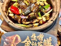 -天宝食坊·啫啫煲大排档(西华路店)