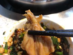 无骨鸭掌-牛华八婆麻辣烫(起源店)