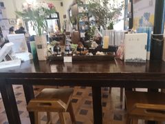 -良友书坊(安徽路店)
