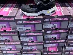 -斯凯奇(八达岭奥特莱斯店)