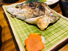 烤三文鱼头-和彩放题餐厅(酒仙桥店)