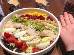 主厨推荐沙拉-Ambra Haus琥珀屋精酿餐厅(宝山店)