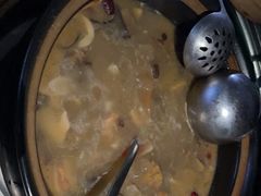 -野菌皇海景野生菌火锅(滨海大道店)