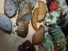 -The Cheebat 锌吧·Bistro(体育西店)