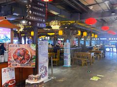 -八一路好吃街(雨田商务大厦店)