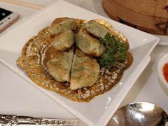 香草煎墨鱼饼-葡京日丽(澳门葡京酒店)