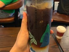 气炫冰山美式-星巴克臻选(深圳皇庭广场分店)