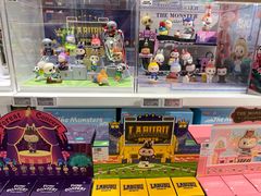 -泡泡玛特POPMART(国金街店)