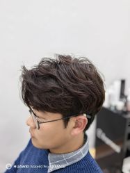 -1983 Hair Salon