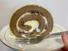 蔓越莓白巧瑞士卷-星巴克(东莞塘厦万科生活广场店)