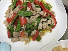 -爱的果实月嫂育婴师(世纪东方店)