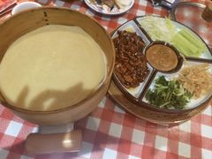 -老郑家东北春饼(龙悦居店)