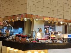 自助取餐区-亚龙湾希尔顿自助餐厅·海鲜·烧烤·沙滩BBQ·现场乐队
