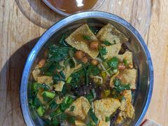 -柳州肥姨妈大骨螺蛳粉(沙河店)