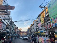 -瓦洛洛传统市场