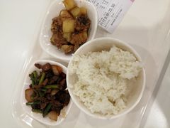 -浦东图书馆读者餐厅