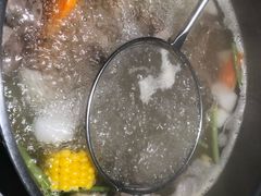 -左庭右院鲜牛肉火锅(浦江欢乐颂店)