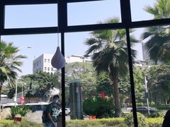 -必胜客(大坪英利店)
