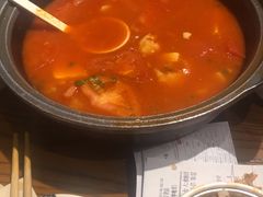 -渝是乎酸菜鱼·川渝小炒(新世界百货望京店)